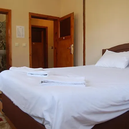 לינה וארוחת בוקר Cappadocian Special House (adults Only) 3*